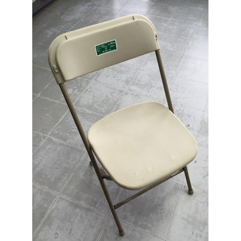Cream folding Chair